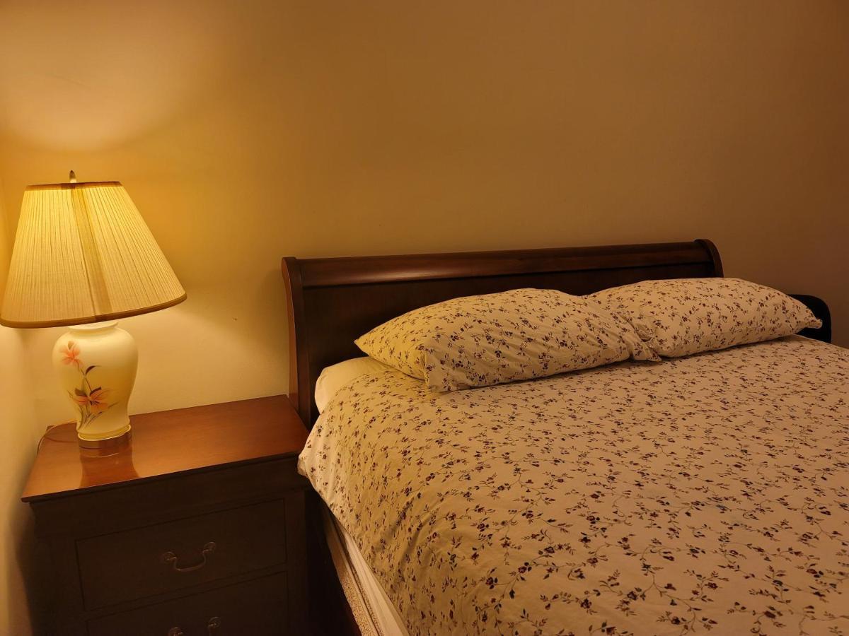 סארי Decent Location Home מראה חיצוני תמונה